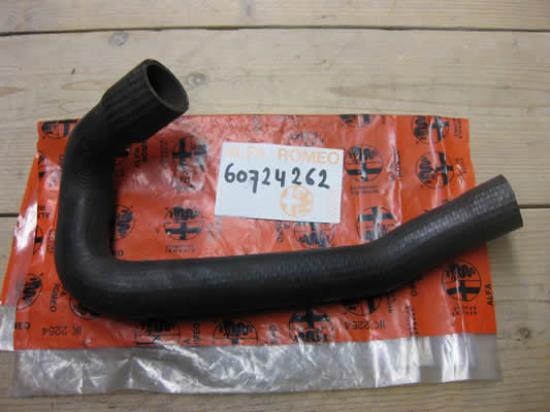 60724262 Onderste radiateurslang