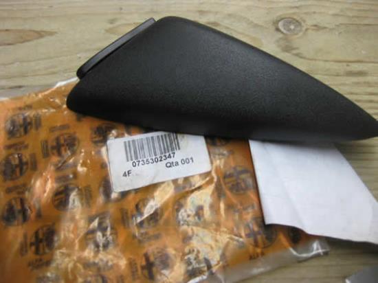 735302347 Sierstuk voor linker buitenspiegel