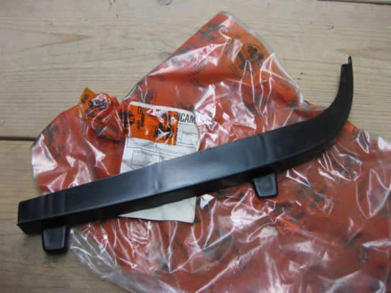 96585277 Sierlijst koplamp links Alfa Romeo Alfasud