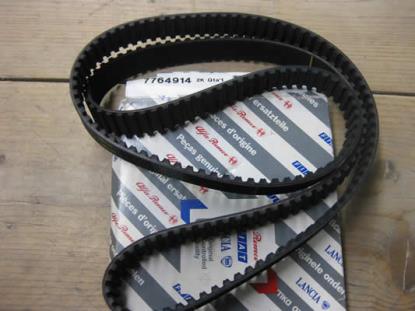 7764914 Distributieriem