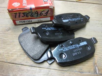 77364961 Remblokset achterzijde