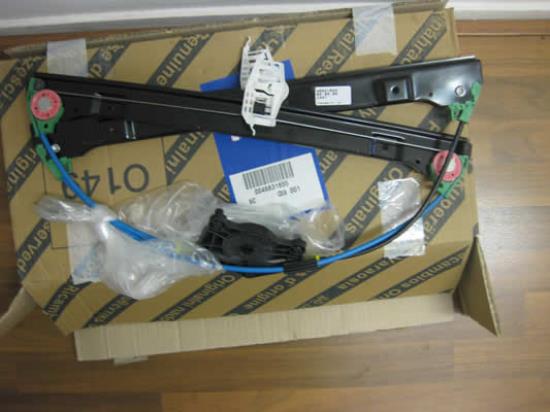 46831655 Raammechaniek linksvoor