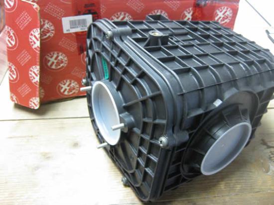 60617639 Luchtfilterhuis Alfa Romeo 166