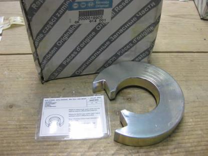 2000019900 Rear differential support bush remover / inserter (reaction tool)