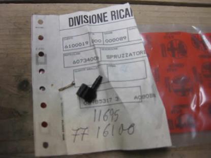 60734006 Sproeikop achterraam