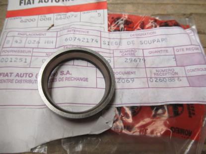 60742174 Klepzitting uitlaat