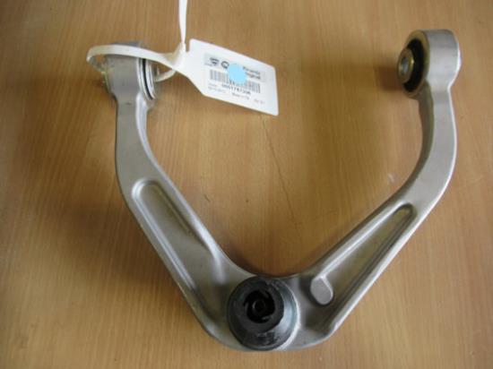 51787336 Draagarm rechtsvoor