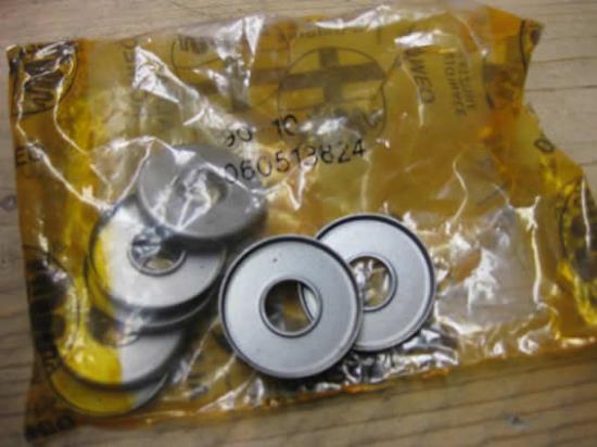 60513824 Schotel klepsteel 145 147 156 164 166 33 GTV GT Kappa Thesis 1.7 2.5 3.0 3.2