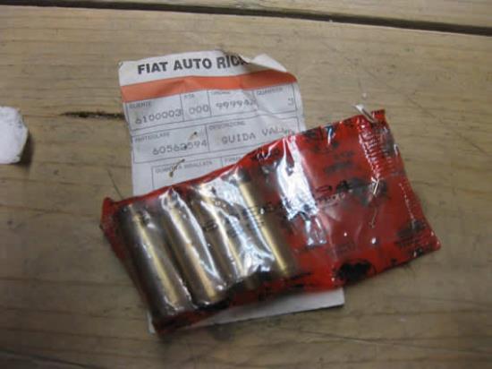 60562594 Klepgeleider Alfa 145 146 33 1.7 16v