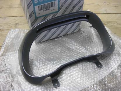 735458563 Lijst frame instrumentenpaneel Fiat Grande Punto Abarth