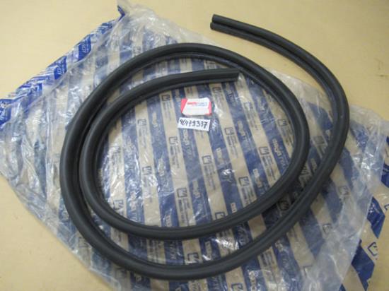 46479337 Deurrubber rechts achter