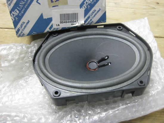 46445547 Luidspreker rechts