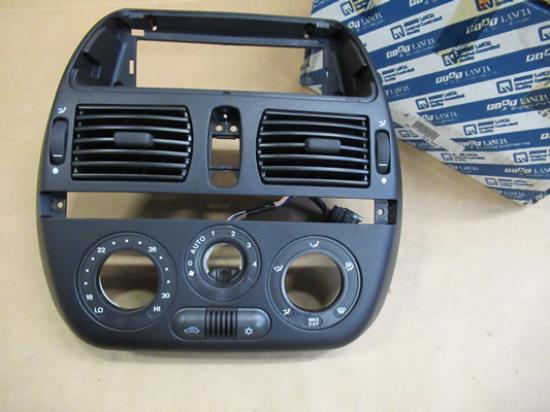 719279614 Middenconsole