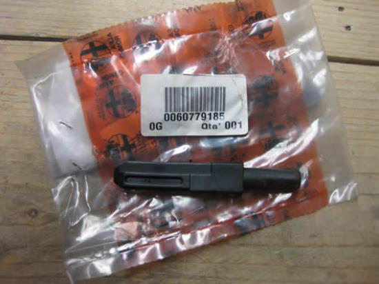 60779185 Pen hoedenplankscharnier Alfa 146