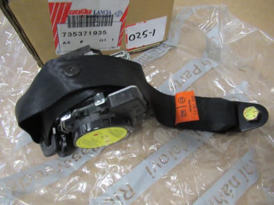 735371935 Veiligheidsgordel rechts