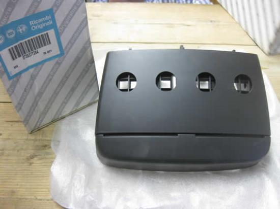 735377284 Frame inbouw navigatiesysteem Fiat Doblo