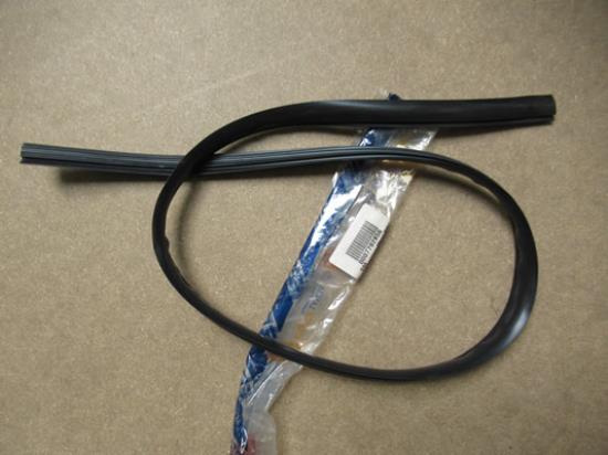 7792856 Profielrubber voorruit