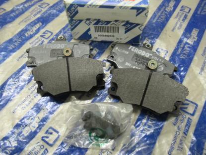 5892549 Remblokset achterzijde