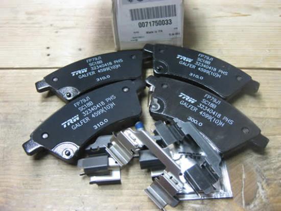 71750033 Remblokken voorzijde