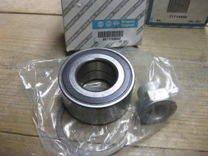 71753062 Wiellagerset voorzijde