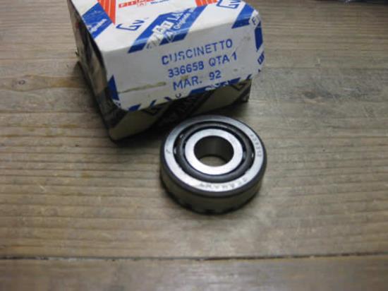 336658 Buitenste wiellager voorzijde Fiat 126 600 850