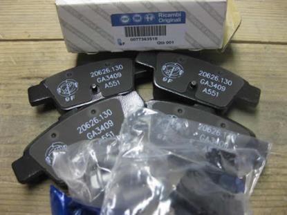 77363518 Remblokset achterzijde