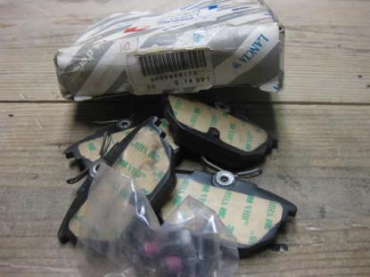 9949173 Remblokset achterzijde