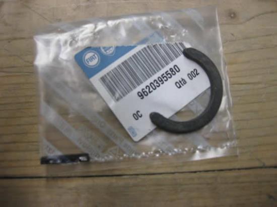 9620395580 Ringhelft versnellingsbak Fiat Ulysse Ducato Scudo Lancia Zeta Phedra