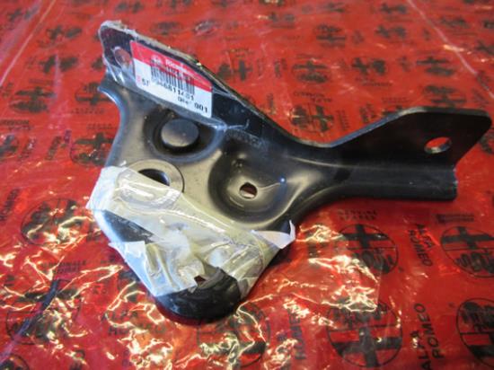 46811481 Scharnier achterbank leuning rechts Alfa 147