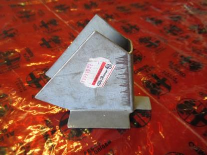 60551002 Montage beugel Alfa SZ RZ