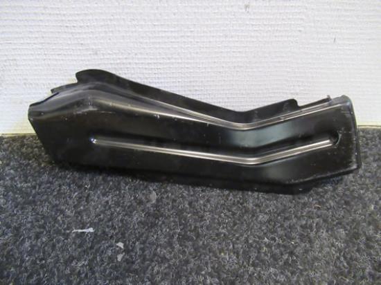 60693957 Beugel carrosserie linksvoor