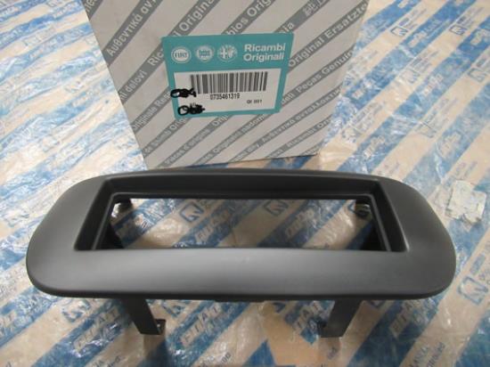 735461319 Radiohouder