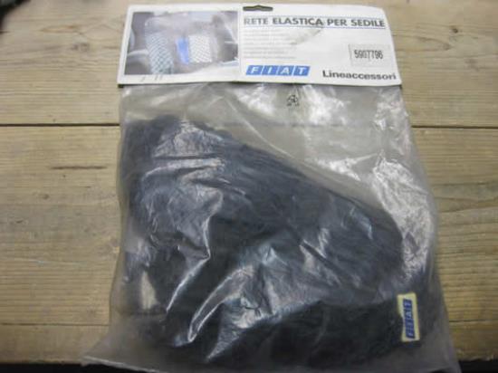 5907796 Bagagenet voor om de voorstoel