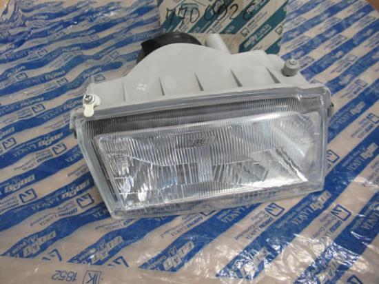 7700026 Koplamp rechts