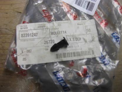 82391247 Montage klip deurstrip Lancia Delta HF Integrale