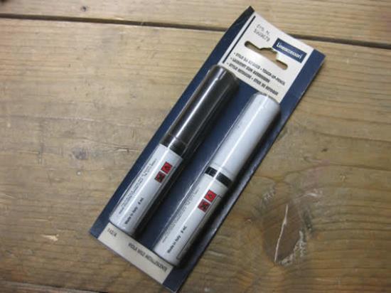 5909679 Lakstift 142A Viola Wild Metallescente