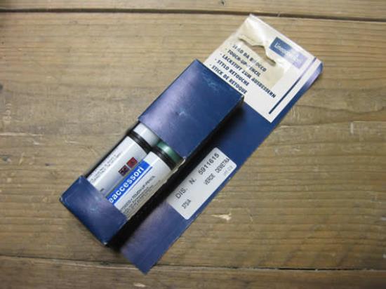 5911615 Lakstift 375A Verde Demetra