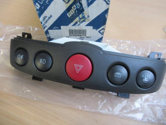 735289415 Sierstuk voor dashboard