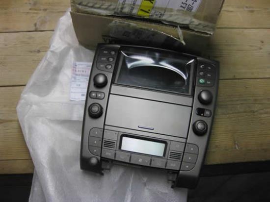 735377324 Bedieningspaneel autoradio navigatie airco Lancia Thesis