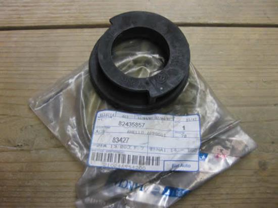 82435857 Rubber drukring achterveer Alfa 155 GTV Spider Fiat grande Punto Bravo Seicento Stilo Fiorino Qubo Lancia Dedra Delta Thesis