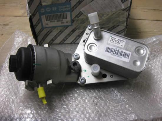 55199627 Oliekoeler inclusief filterhuis