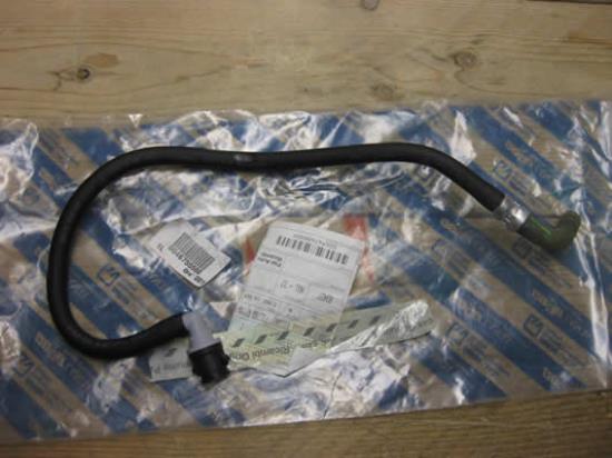 46755500 Brandstofslang tussen pomp en filter Fiat Punto