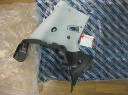 735284914 Kunststof binnen bekleding links