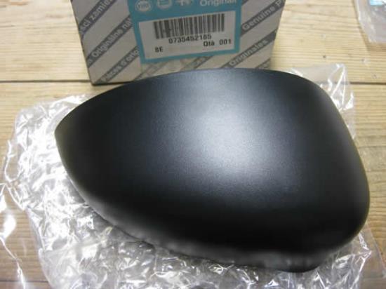 735452185 Spiegelkap rechterzijde