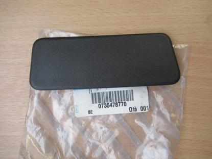 735478770 Afdekkapje rechts in deurgreep Fiat Bravo Lancia Delta 2007 tot 2014