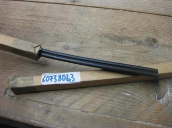 60738043 Afdeklijst voorruit