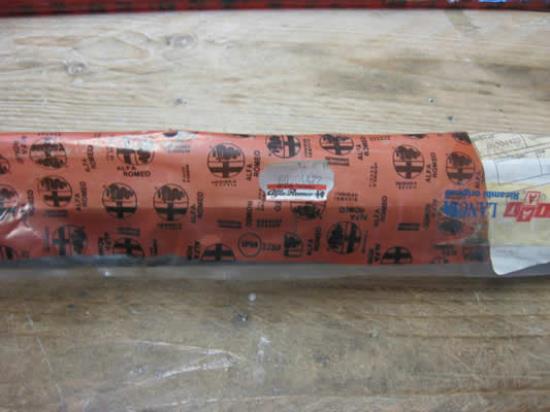 60504422 Afwerkstrip tussen raam en achterklep