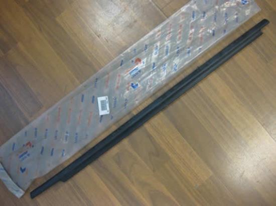 46835030 Raamlijst voordeur links