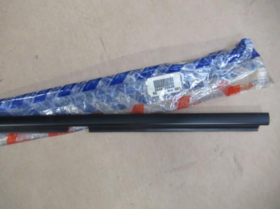 46720826 Raamlijst voordeur links