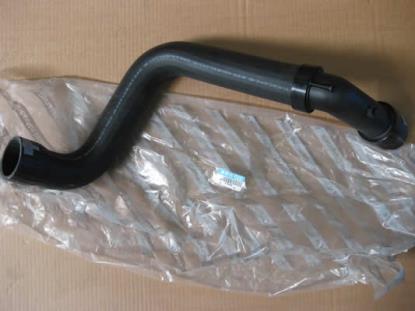 1477530080 Slang tussen intercooler en inlaatspruitstuk